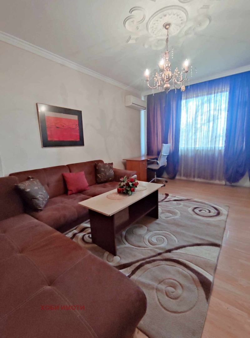 De inchiriat  2 dormitoare Plovdiv , Sâdiisci , 76 mp | 67723326