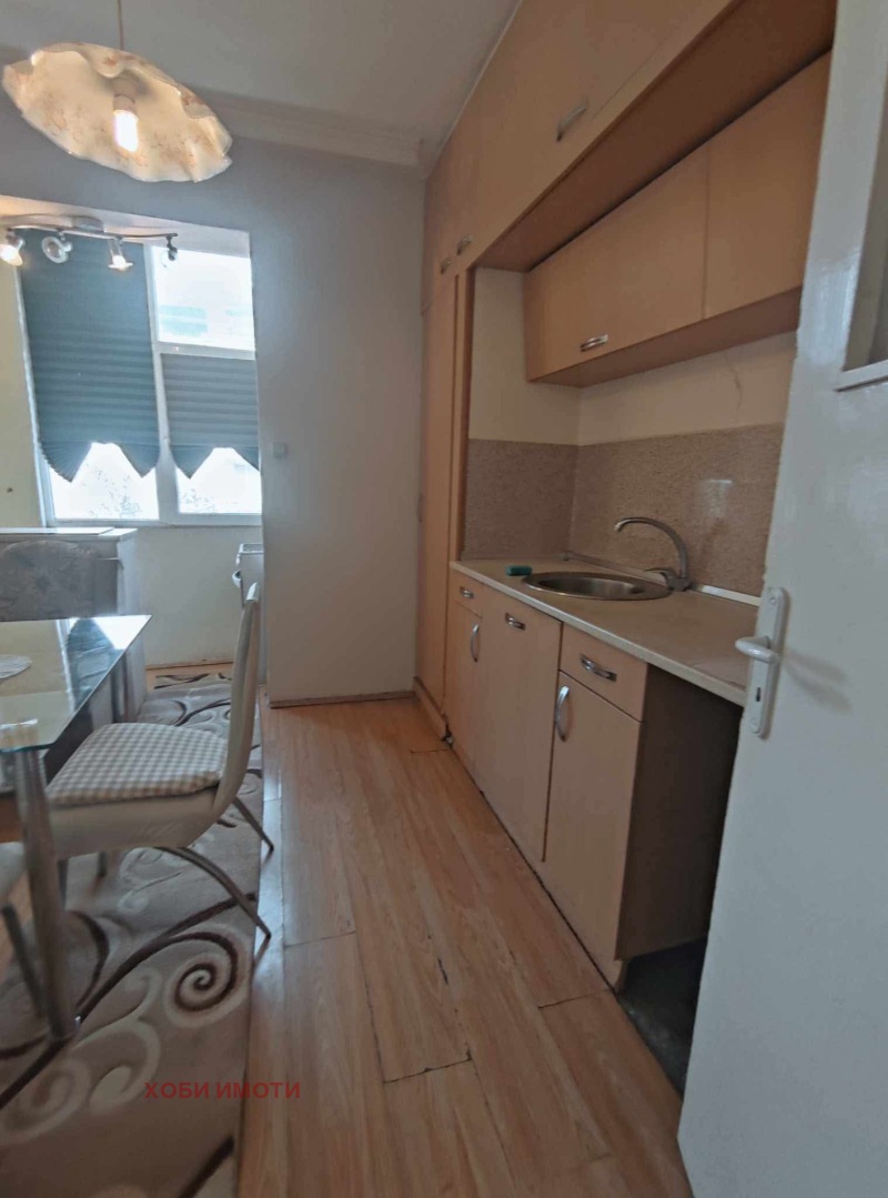 De inchiriat  2 dormitoare Plovdiv , Sâdiisci , 76 mp | 67723326 - imagine [12]