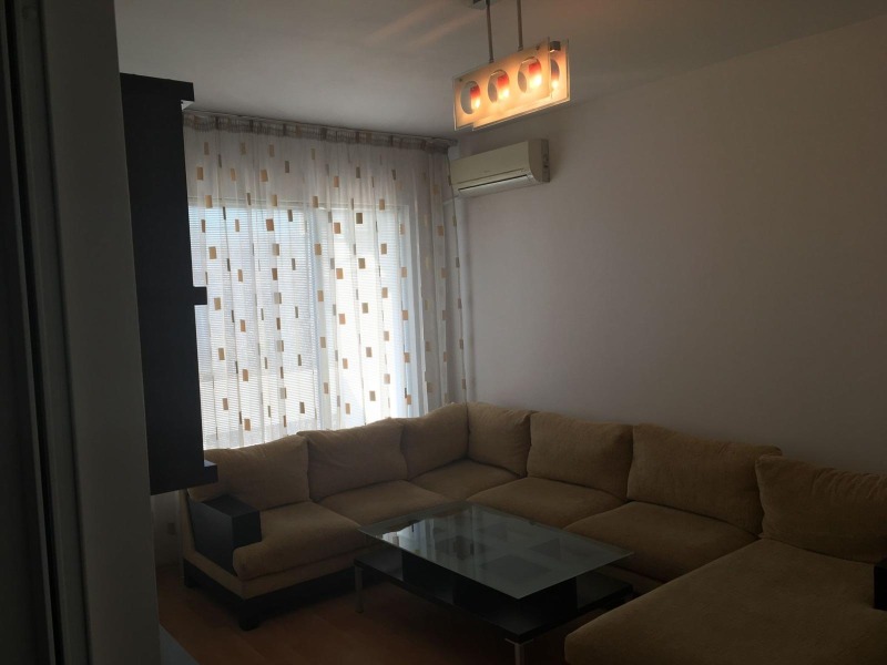 En renta  1 dormitorio Plovdiv , Karshiyaka , 70 metros cuadrados | 90449837 - imagen [2]