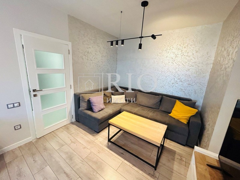 De inchiriat  2 dormitoare Plovdiv , Țentâr , 80 mp | 97806795 - imagine [2]