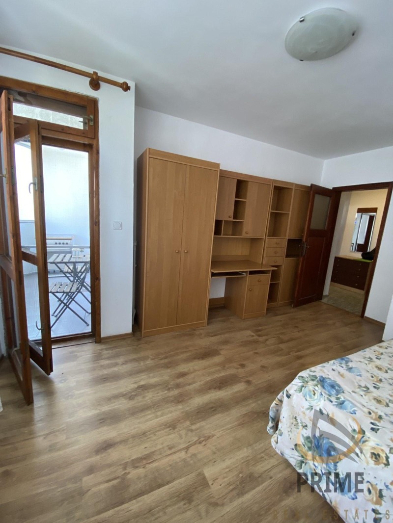 Дава под наем 3-СТАЕН, гр. Бургас, Лазур, снимка 5 - Апартаменти - 52137602