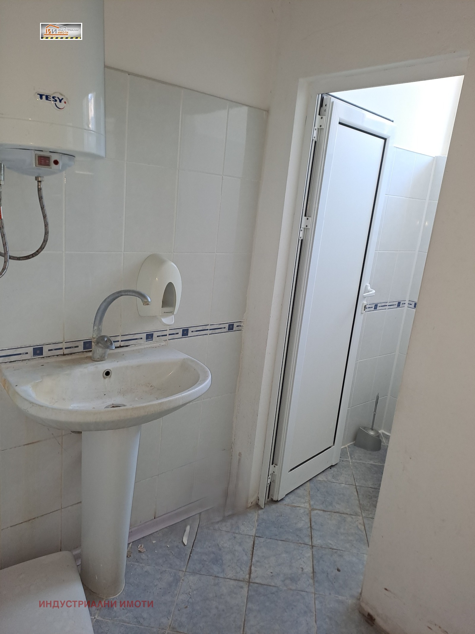 Дава под Наем ПРОМ. ПОМЕЩЕНИЕ | Imot.bg — изображение 9