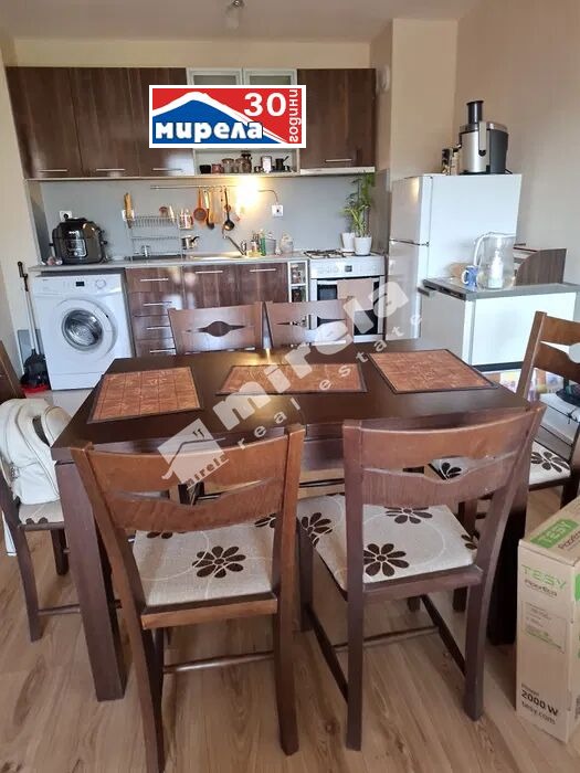 Para alugar  1 quarto Veliko Tarnovo , Centar , 70 m² | 43827858