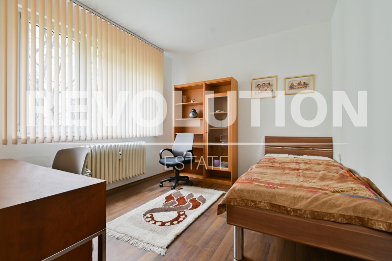Til leie  2 soverom Sofia , Tsentar , 93 kvm | 98762512 - bilde [5]