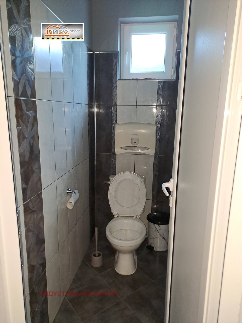 Do wynajęcia  Budynek przemysłowy Plowdiw , Industrialna zona - Jug , 500 mkw | 64654193 - obraz [14]