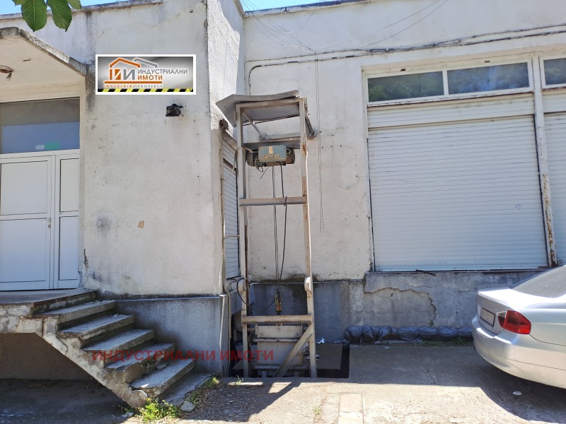 Do wynajęcia  Budynek przemysłowy Plowdiw , Industrialna zona - Jug , 500 mkw | 64654193 - obraz [7]
