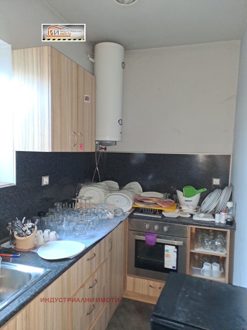 Do wynajęcia  Budynek przemysłowy Plowdiw , Industrialna zona - Jug , 500 mkw | 64654193 - obraz [11]
