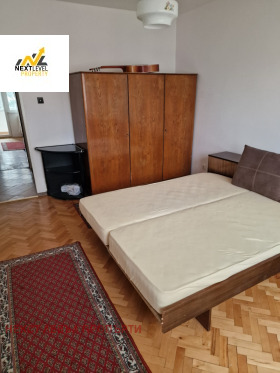 ���� ��� ���� 3-����� | Imot.bg � ����� ������ 8