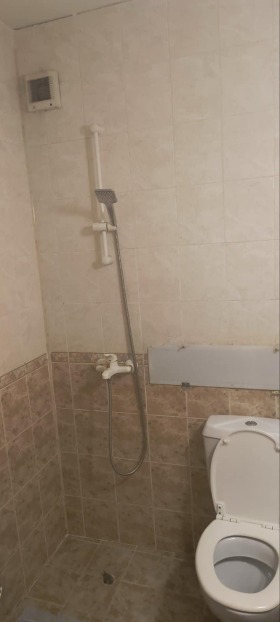 1 slaapkamer Tsentar, Sofia 9