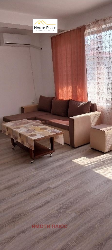 K pronájmu  1 ložnice Šumen , Tombul džamija , 63 m2 | 39802382 - obraz [3]