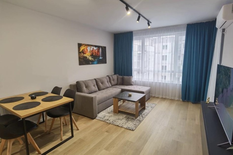 Kiralık  1 yatak odası Plovdiv , Yujen , 67 metrekare | 70266397