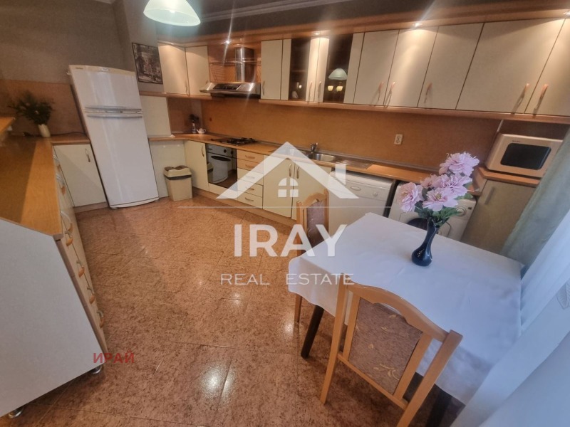 K pronájmu  3+ ložnice Stara Zagora , ORB , 200 m2 | 19007878 - obraz [15]