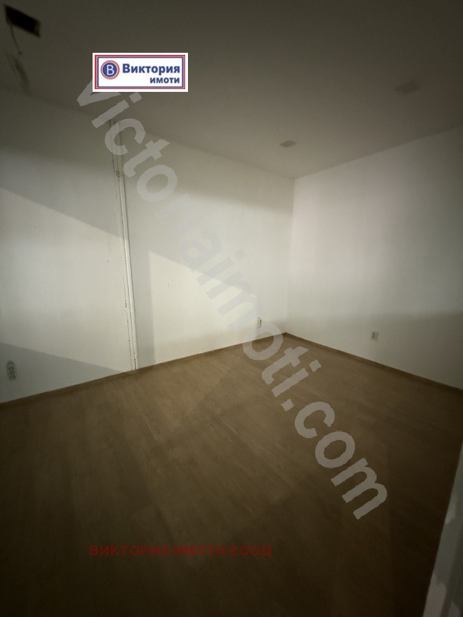 Дава под наем ПРОМ. ПОМЕЩЕНИЕ, гр. Велико Търново, Бузлуджа, снимка 4 - Производствени сгради - 52746217