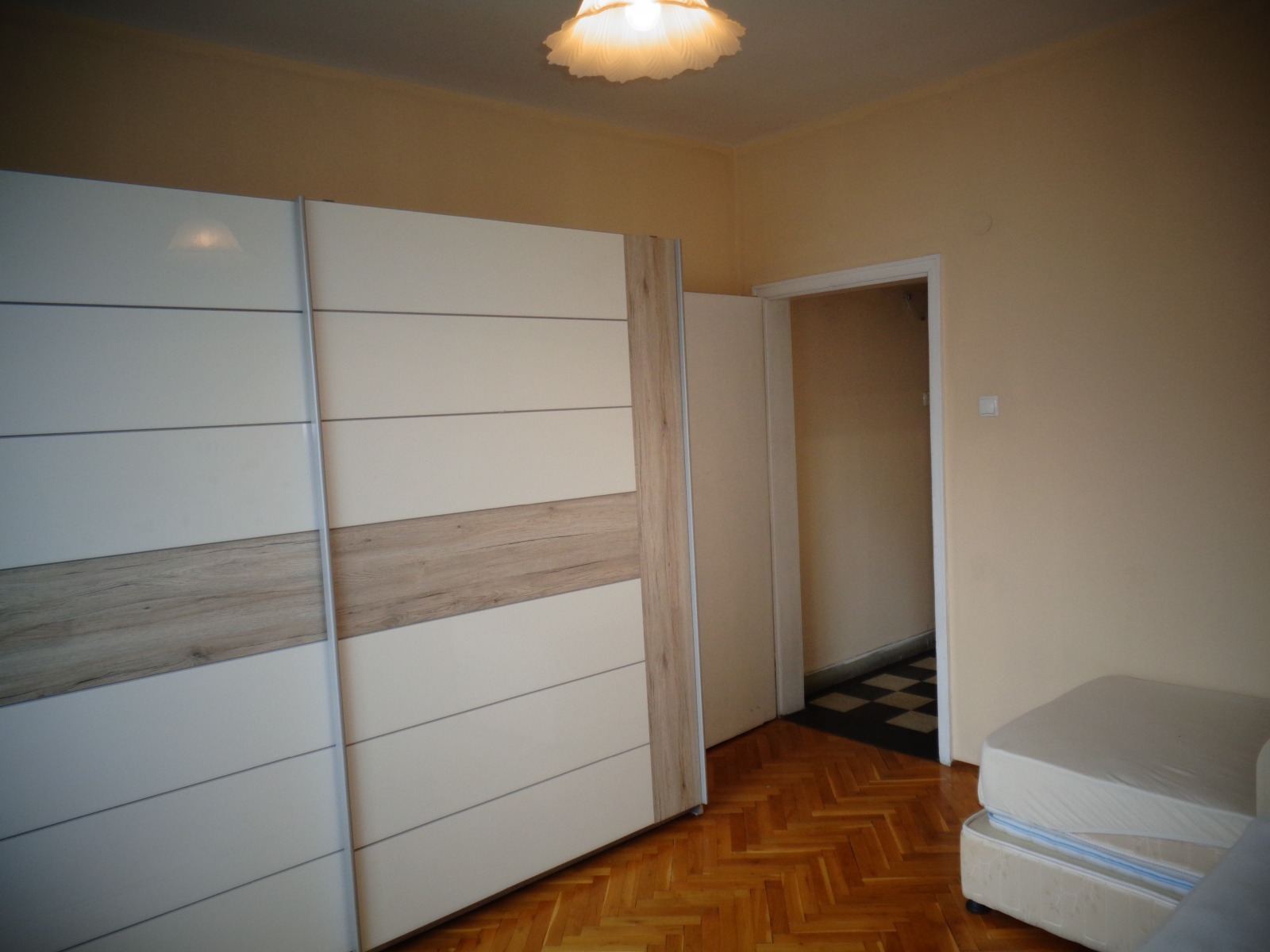 Дава под наем 3-СТАЕН, гр. София, Изток, снимка 10 - Апартаменти - 53944092