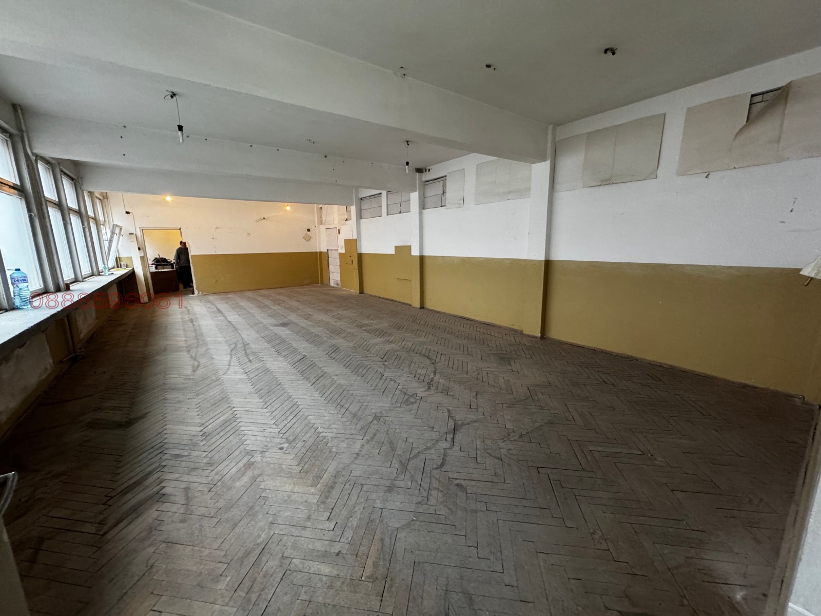 Дава под наем ПРОМ. ПОМЕЩЕНИЕ, гр. Велико Търново, Център