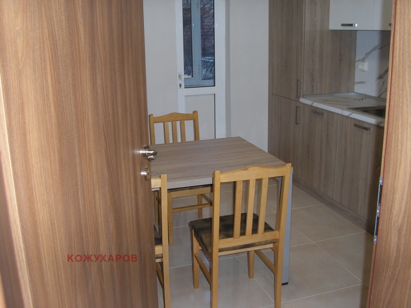 Дава под наем  2-стаен област Стара Загора , гр. Казанлък , 78 кв.м | 75469216 - изображение [9]