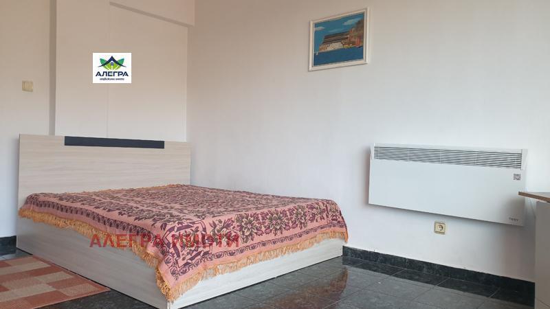 For Rent  Studio Pazardzhik , Tsentar , 55 sq.m | 74724739 - image [2]