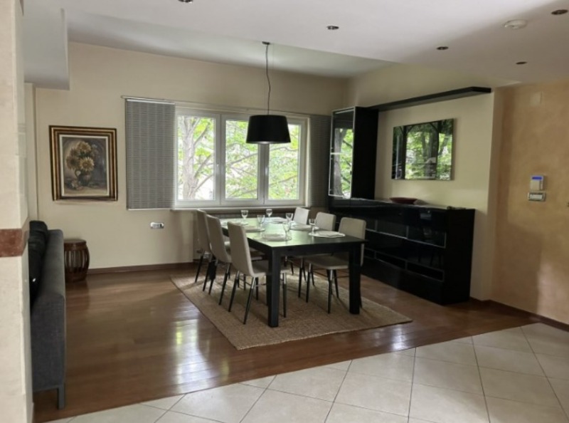 En renta  3+ dormitorios Sofia , Tsentar , 190 metros cuadrados | 98423618 - imagen [2]