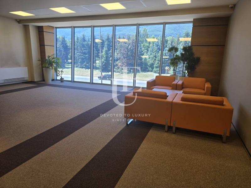 Do wynajęcia  Biuro Sofia , Manastirski liwadi , 905 mkw | 57708772 - obraz [10]