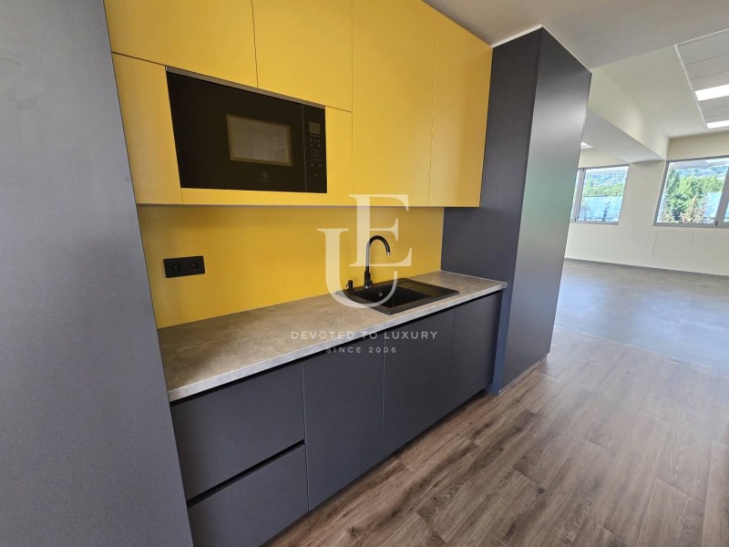 Do wynajęcia  Biuro Sofia , Manastirski liwadi , 905 mkw | 57708772 - obraz [7]