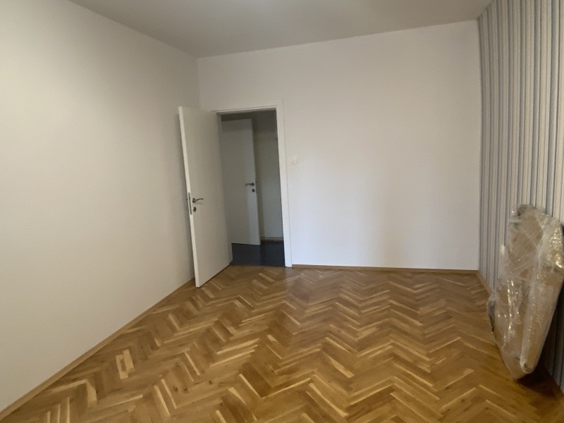 Da affittare  3 camere da letto Sofia , Strelbishte , 144 mq | 51162482 - Immagine [8]