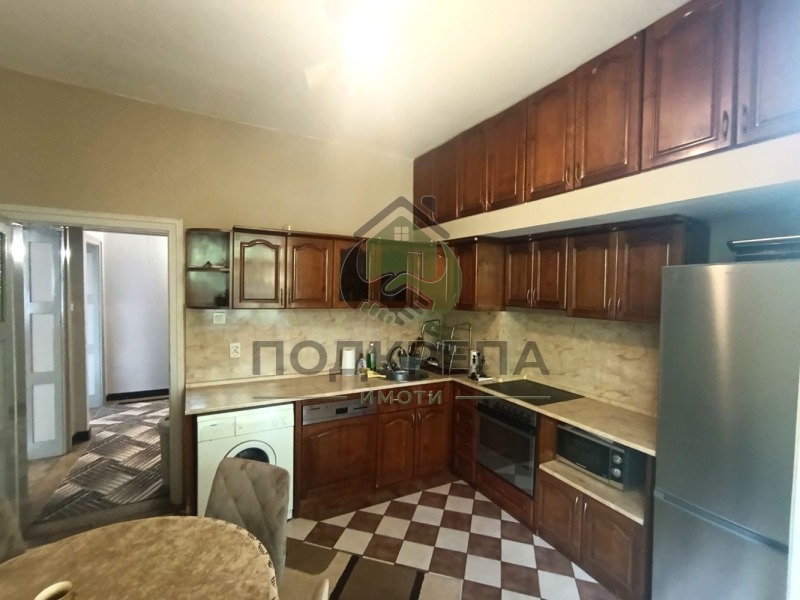 Kiadó  2 hálószobás Plovdiv , Mladezski Halm , 75 négyzetméter | 95748788 - kép [8]