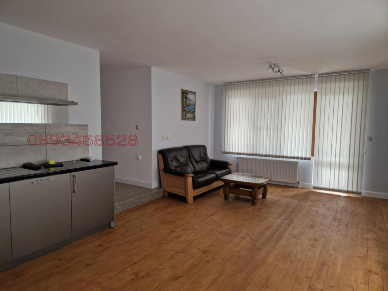 Дава под наем КЪЩА, гр. Мартен, област Русе, снимка 4 - Къщи - 52804819