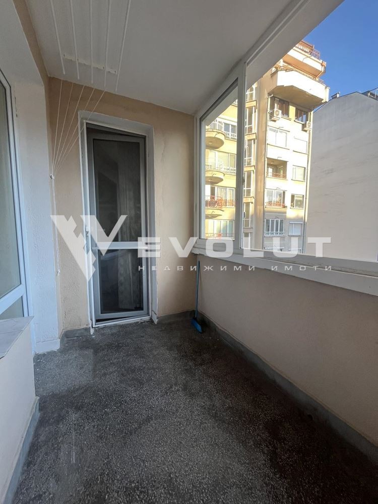 Til leje  1 soveværelse Sofia , Borovo , 78 kvm | 87142153 - billede [11]