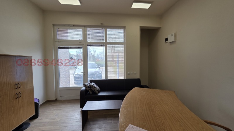 Til leie  Butikk region Sofia , Bosjurishte , 36 kvm | 45367929 - bilde [4]