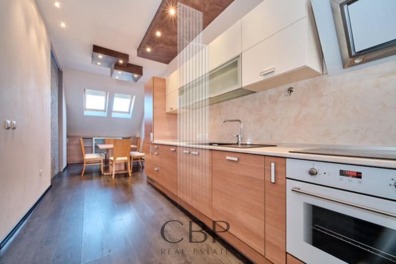 Дава под Наем 3-СТАЕН в град Варна, Център - 120 кв.м / 800 € » 1 564.66 лв., СИТИ БИЛД ПРОПЪРТИС