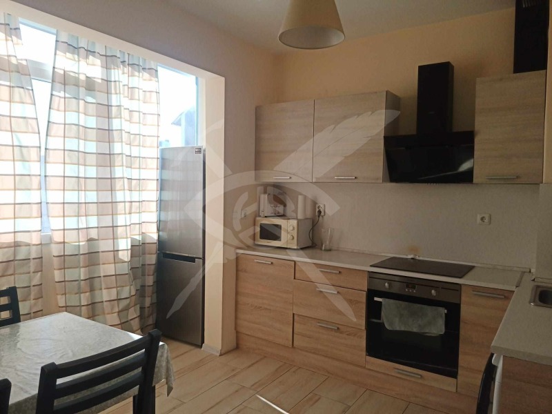 Para alugar  3 quartos Varna , Tchaika , 80 m² | 29611642