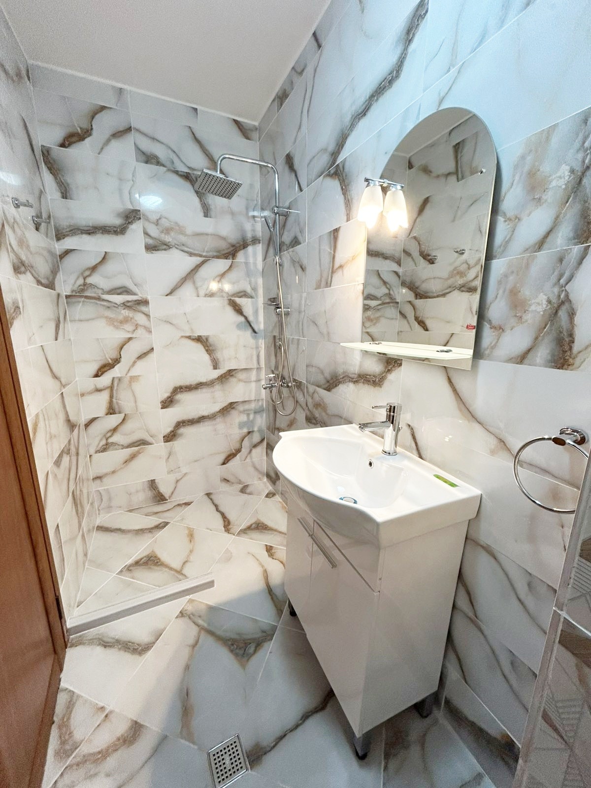 Дава под наем 2-СТАЕН, гр. София, Зона Б-19, снимка 3 - Апартаменти - 53718532