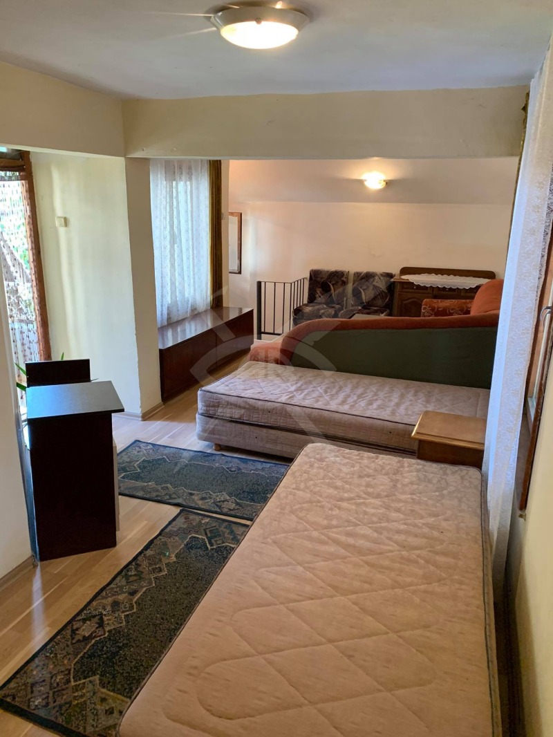 Дава под Наем МЕЗОНЕТ в град Бургас, Център - 60 кв.м / 430 € » 841.01 лв., ЕКС НВД БУРГАС ООД