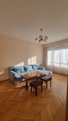 1 спаваћа соба Мусагеница, Софија