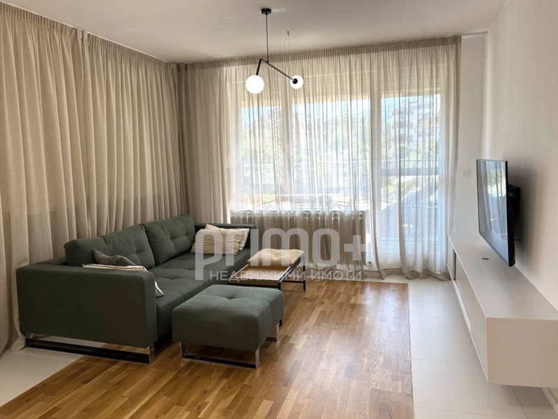 A louer  2 chambres Sofia , Vitocha , 85 m² | 29256318