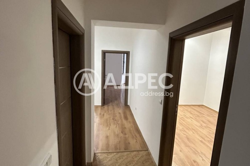 Te huur  Kantoor Sofia , Oborishte , 124 m² | 86621319 - afbeelding [12]