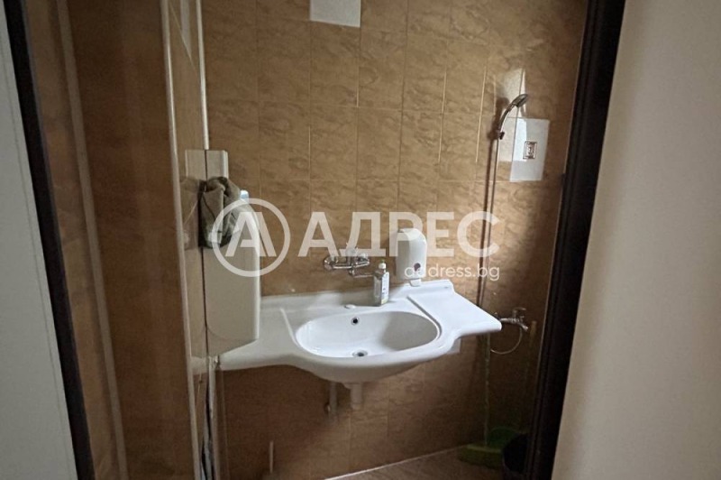 Te huur  Kantoor Sofia , Oborishte , 124 m² | 86621319 - afbeelding [14]