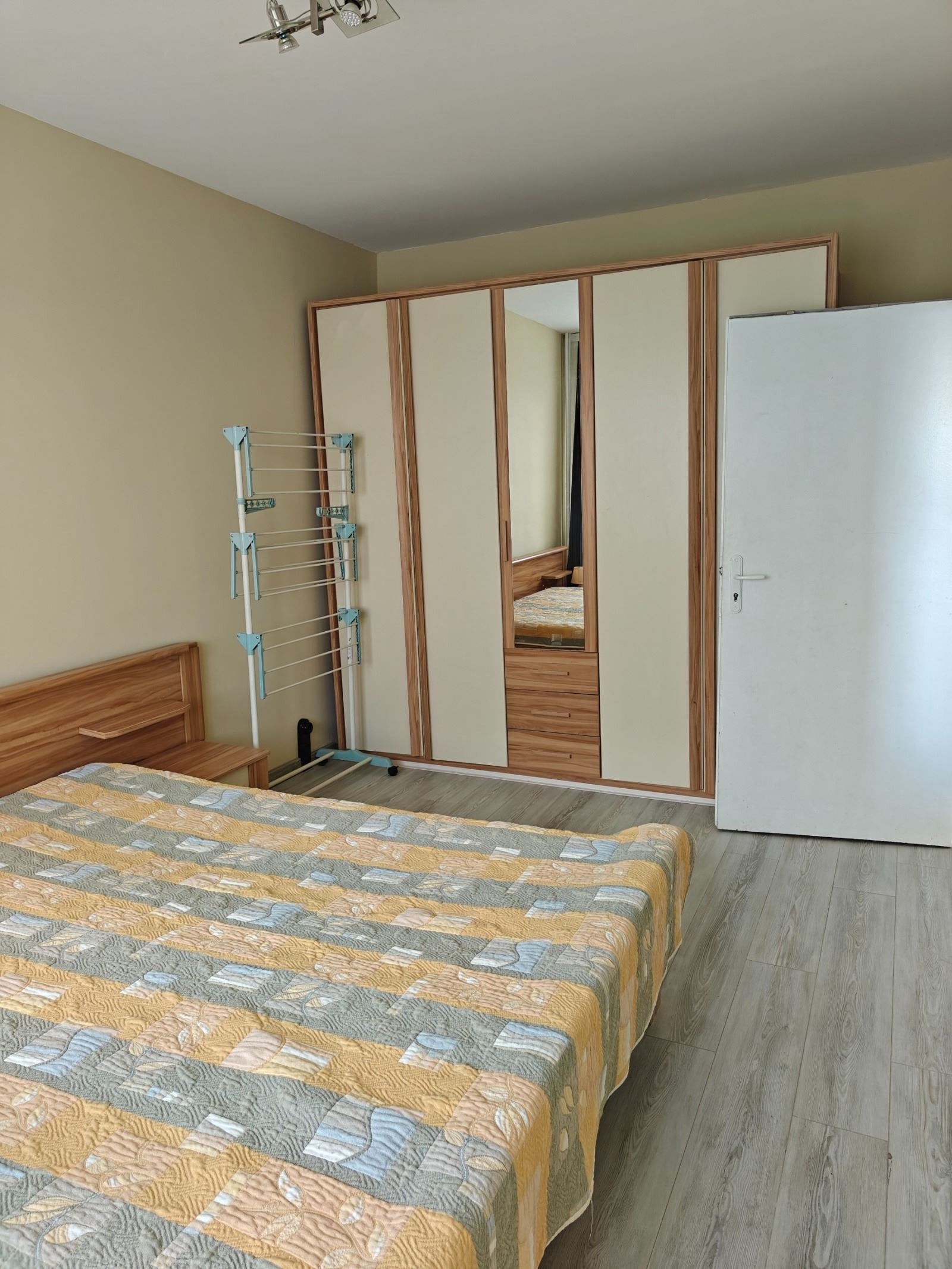 Дава под наем 3-СТАЕН, гр. София, Обеля 2, снимка 13 - Апартаменти - 55189361