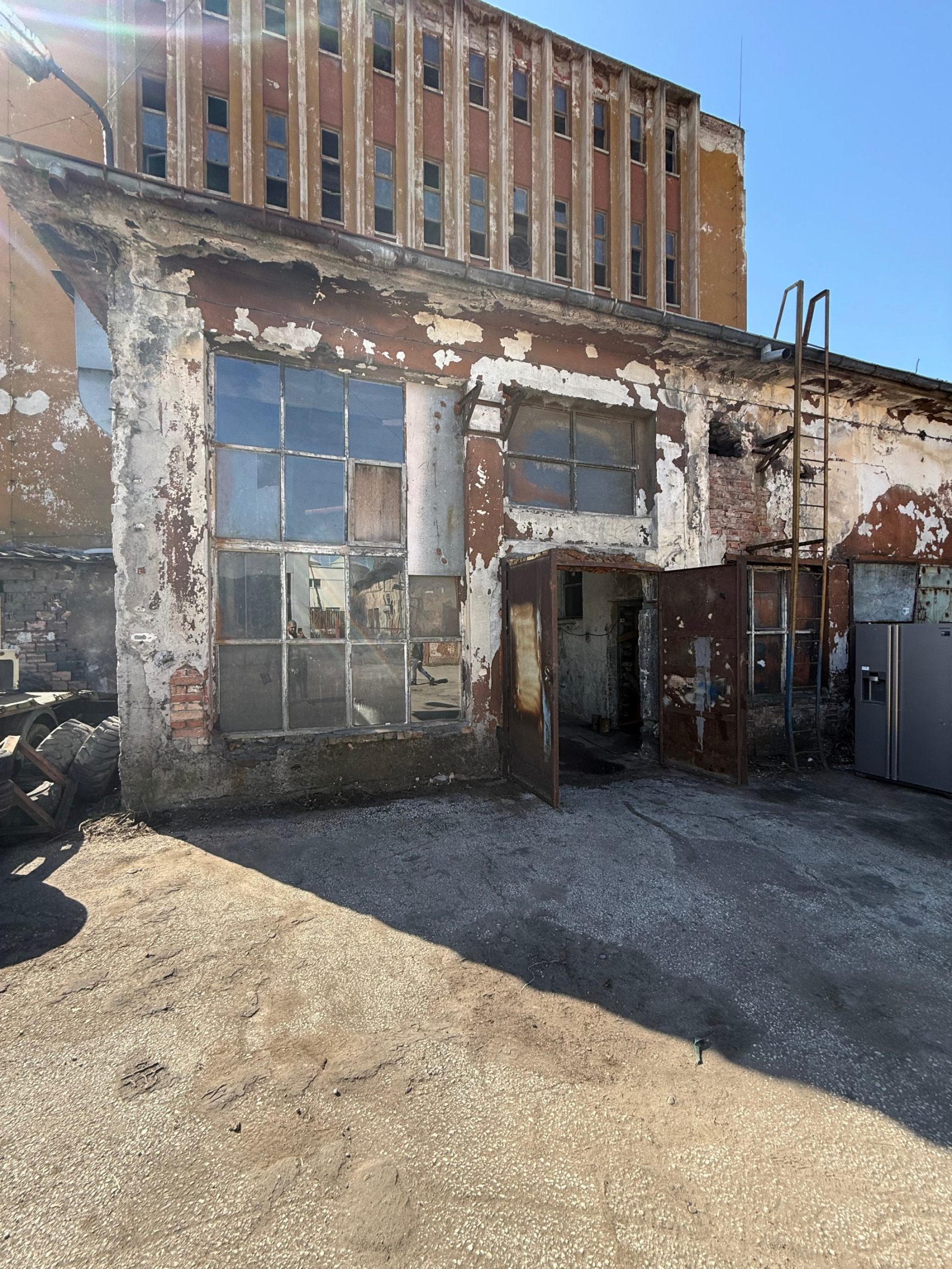 Дава под наем ПРОМ. ПОМЕЩЕНИЕ, гр. Плевен, Индустриална зона