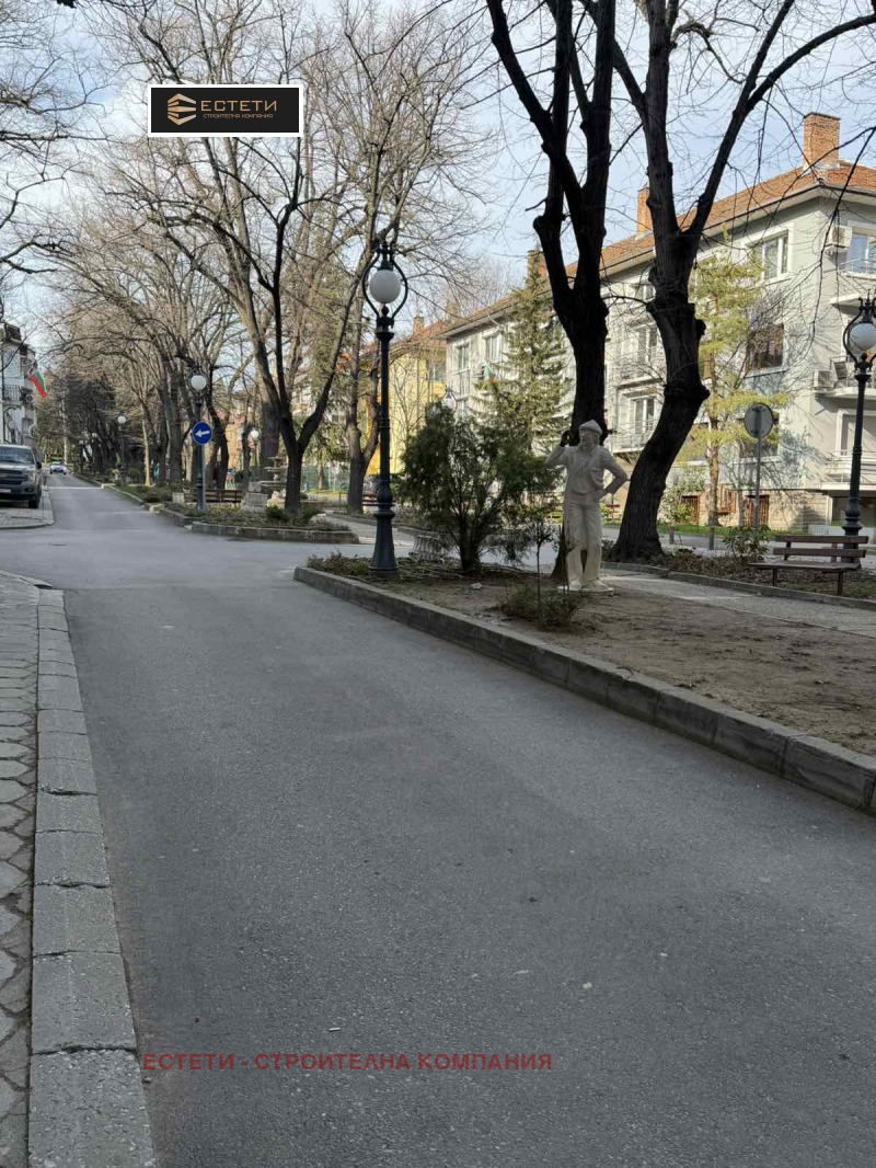 Дава под Наем МНОГОСТАЕН в град Стара Загора, Аязмото - 140 кв.м / 600 € » 1 173.50 лв., ЕСТЕТИ - СТРОИТЕЛНА КОМПАНИЯ