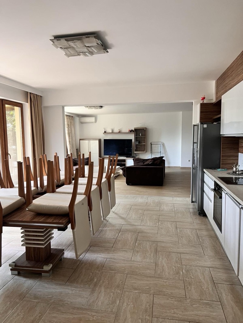 В аренду  3+ спальни София , Витоша , 262 кв.м | 56701400 - изображение [3]