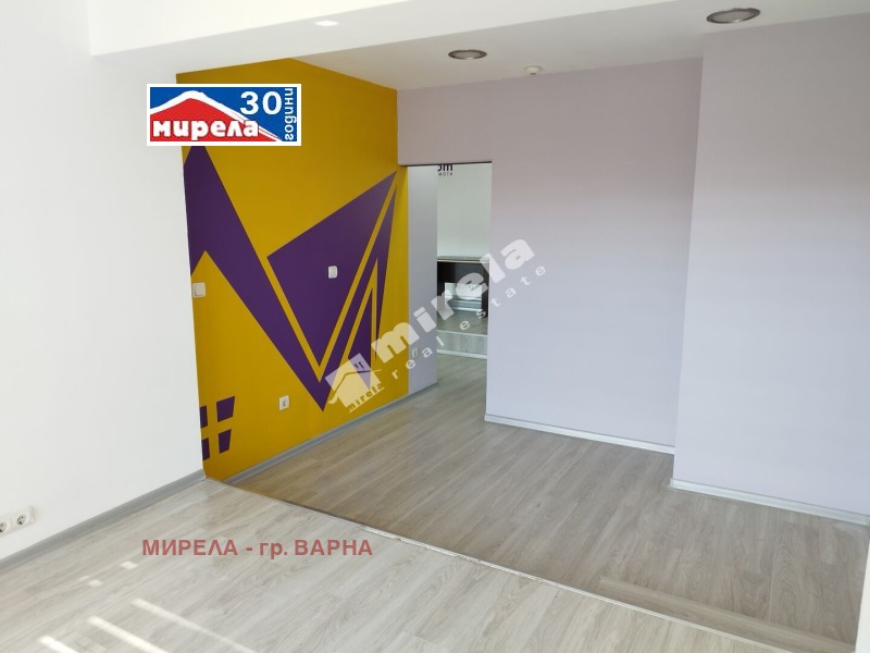 Da affittare  Ufficio Varna , Kolhozen pazar , 105 mq | 21634803 - Immagine [2]