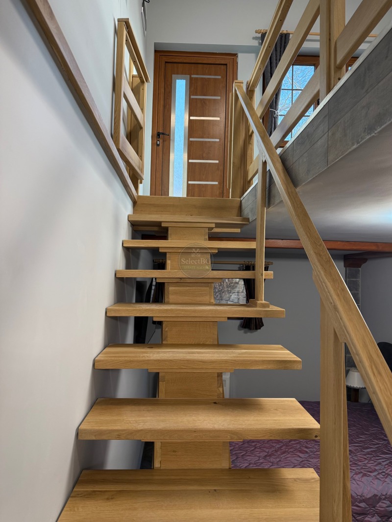 Дава под наем ЕТАЖ ОТ КЪЩА, гр. Велико Търново, Стара част, снимка 9 - Етаж от къща - 53431894