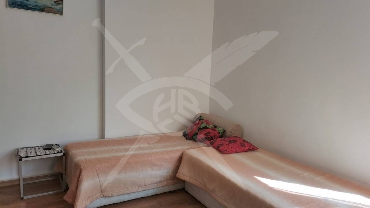 Дава под наем 1-СТАЕН, гр. Бургас, Център, снимка 2 - Апартаменти - 53945809