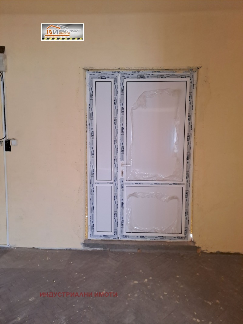 Дава под наем СКЛАД, гр. Пловдив, Индустриална зона - Север, снимка 3 - Складове - 52647597