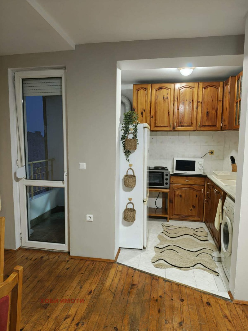 Дава под наем 2-СТАЕН, гр. Пловдив, Център, снимка 2 - Апартаменти - 53376330