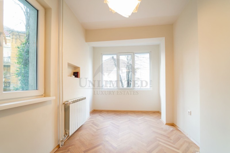 Te huur  2 slaapkamers Sofia , Doktorski pametnik , 65 m² | 88603846 - afbeelding [13]