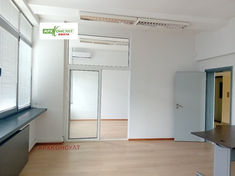 Дава под Наем ОФИС в град София, Гео Милев - 69 кв.м / 552 € » 1 079.62 лв., АРХКОНСУЛТ