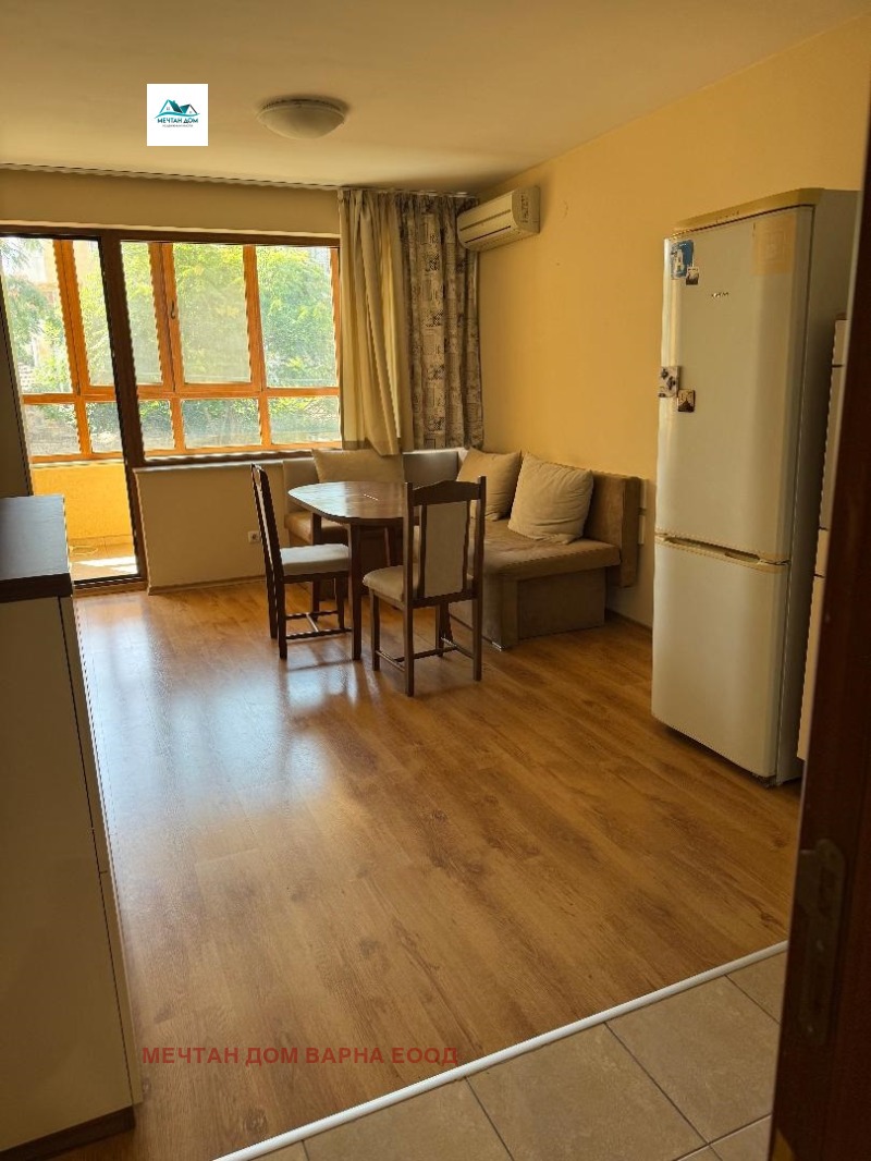Kiralık  1 yatak odası Varna , Konfuto , 61 metrekare | 53135834 - görüntü [3]
