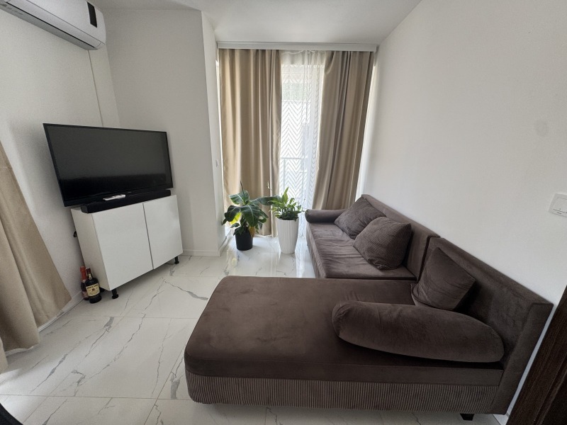 Kiadó  2 hálószobás Sofia , Manastirski livadi , 93 négyzetméter | 92291814